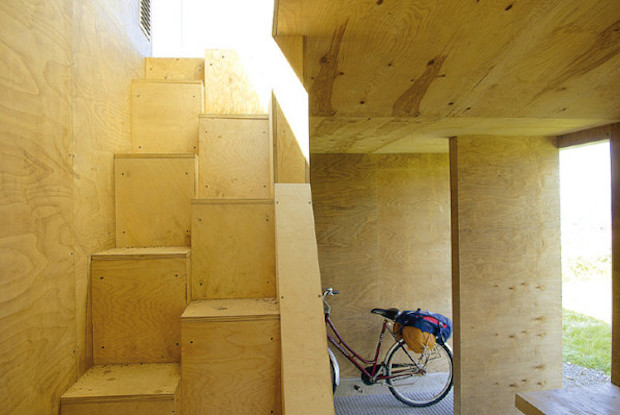Grunnfor-bicycle-shelter-by-70°N-arkitektur-08-600x398