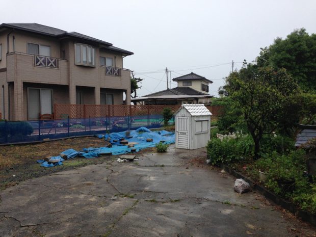 2014年5月26日 福島県いわき市で津波で浸水して取り壊した住宅跡地を借りた