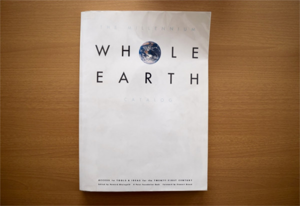【書評】検索では出会えないモノを探す「The Millennium Whole Earth Catalog」｜YADOKARIの本棚