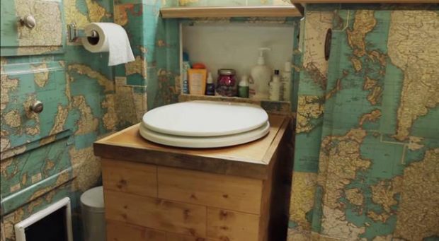 julia-fowler-renovated-fifth-wheel-camper-8.png.650x0_q70_crop-smart