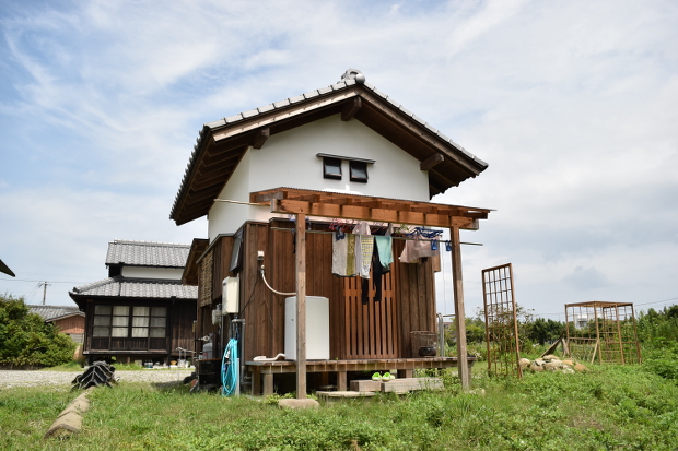 【インタビュー】伝統的工法で建てる”体にいい家”｜日本でも始まっている小さな住みかた。アイム・ミニマリスト