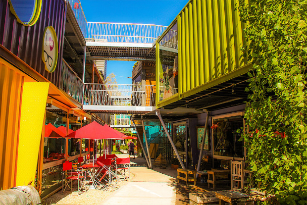 quo_container_center_6