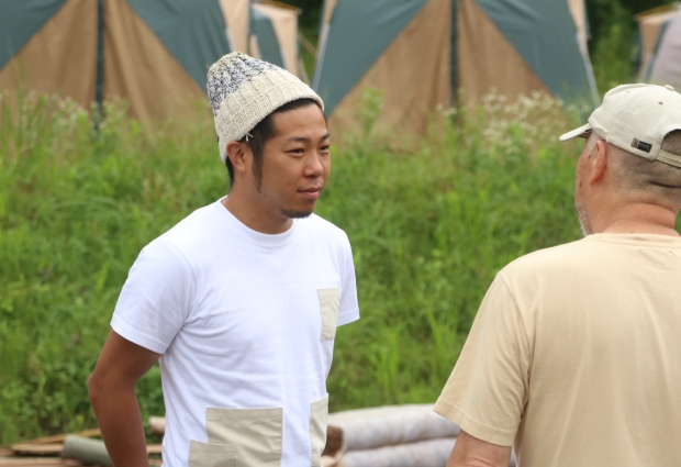 ボランティアの悩みに耳を傾ける池田さん
