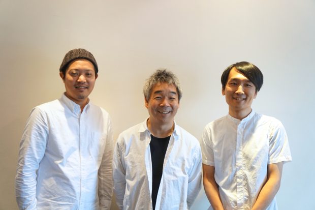 インタビューは奥沢にあるD&DEPARTMENT TOKYOにて行われた 。中央がナガオカケンメイさん。右がウエスギセイタ、左がさわだいっせい(YADOKARI)。
