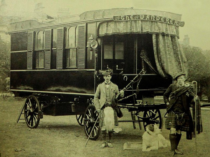 oldest-caravan_01
