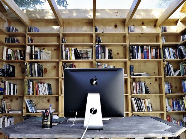 Whimsical-Shed-Work-Space-by-Office-Sian-Architecture-5