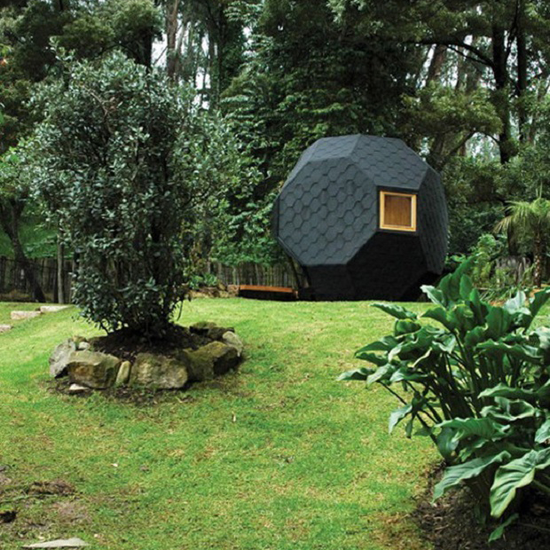 BackyardPlayhouse-05