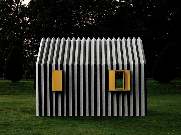 Chameleon-cabin_White-arkitekter_dezeen_ss_51