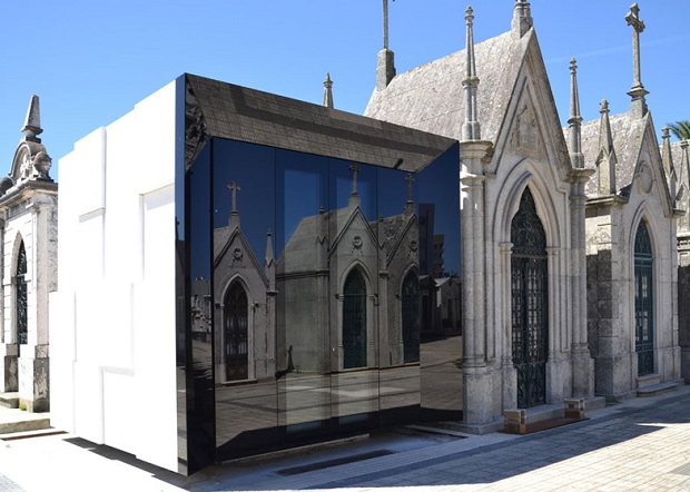 Cube-shaped mausoleum_2
