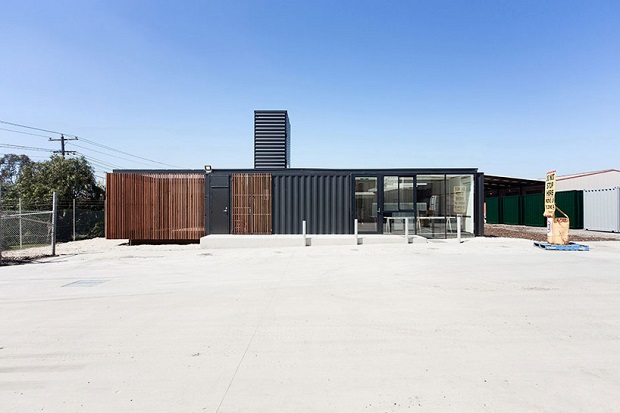 620room-11-royal-wolf-melbourne-headquarters-designboom-02
