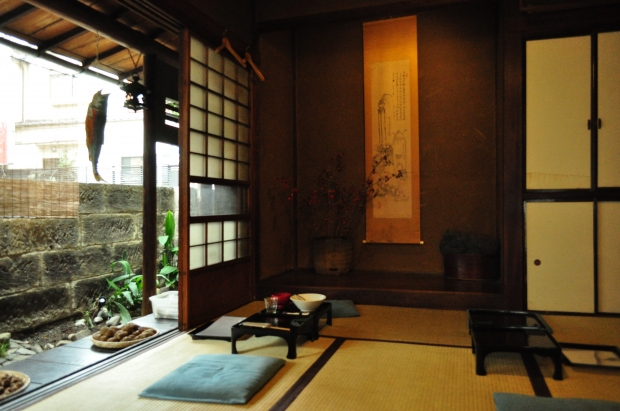 神楽坂カド