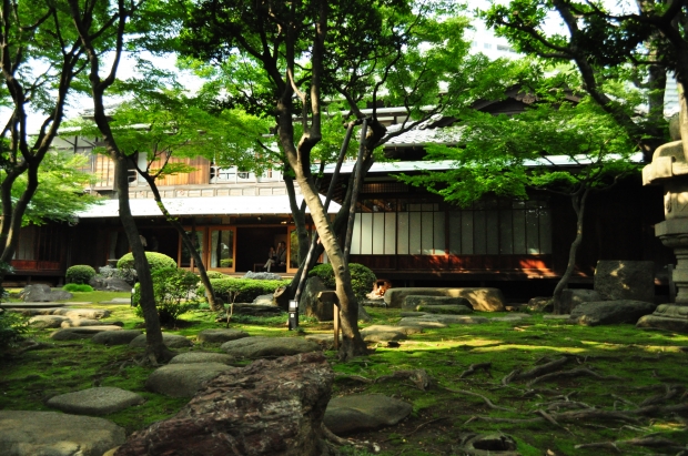 代官山に回遊式庭園が...!