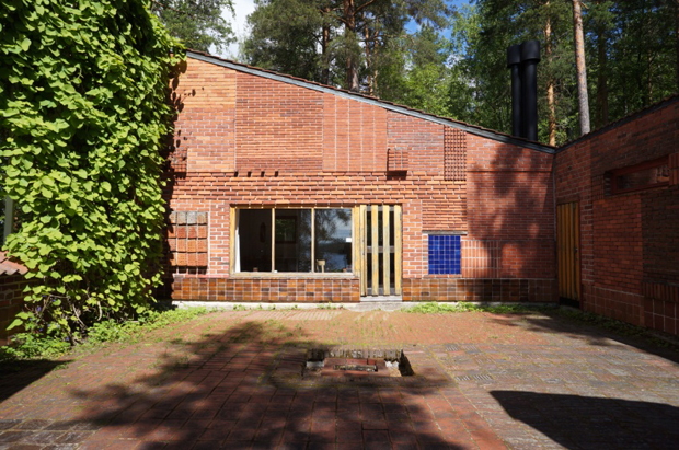 aalto02