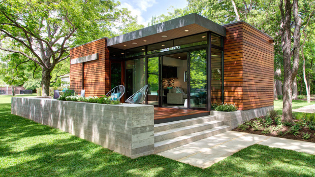 LakeAustinCabin_01