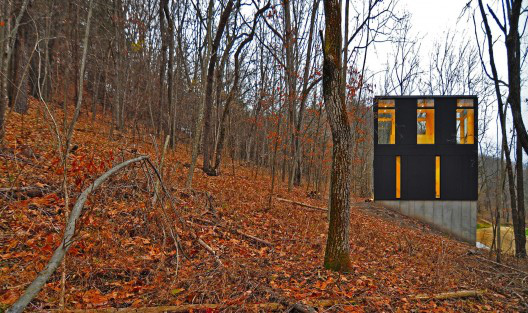 5154a47fb3fc4bce48000059_stacked-cabin-johnsen-schmaling-architects_stacked_cabin_001-528x313