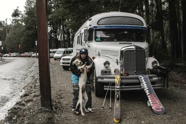 La-Chanchita-Adventure-Bus-Conversion-26_crop