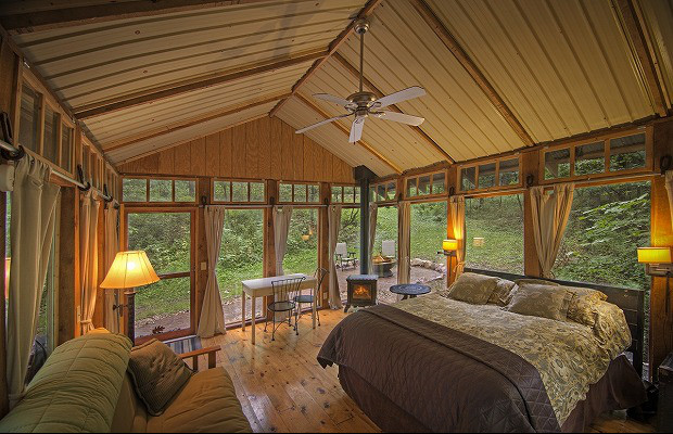 candle wood cabin1