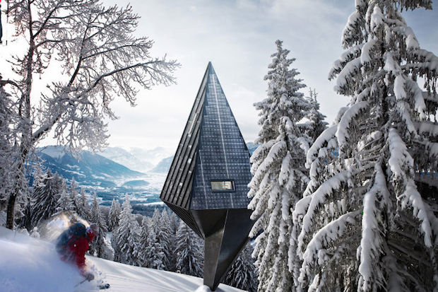 Single-Pole-House-Konrad-Wojcik-2