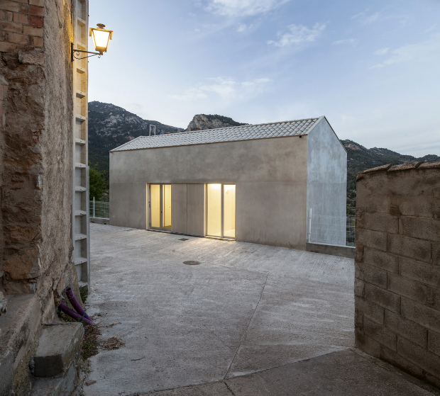 domus-04-doctor-surgery
