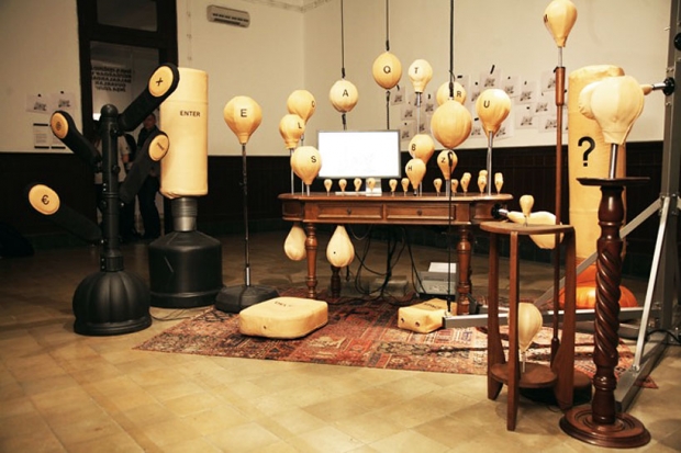 BLESS-N40-workout-computer-at-the-istanbul-bienale-2014-designboom-10