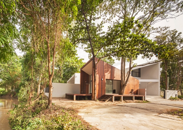 via: dezeen