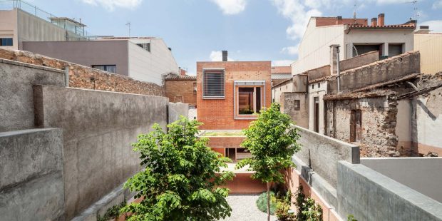 via: Archdaily