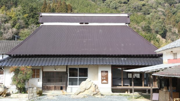 実は冒頭の写真左下にも写っている田舎暮らし研究サロン。2016年2月。